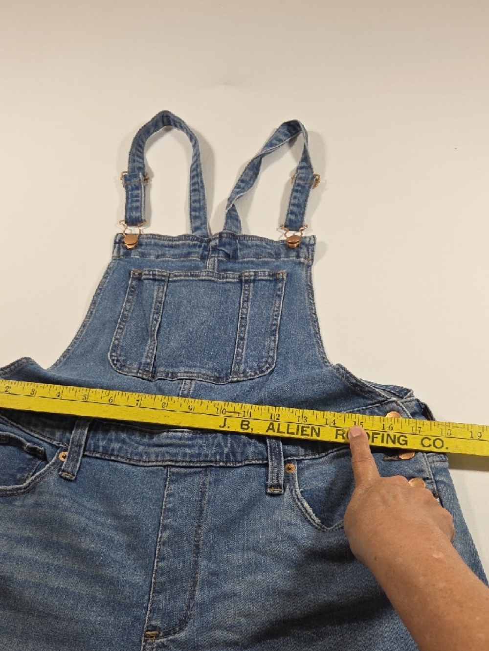 Universal Thread Washed Denim Women’s 12 Overalls Frayed  Hem Distressed Boho - Picture 4 of 15